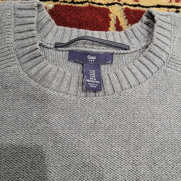 Gray GAP Sweater pullover - Picture 2 of 3